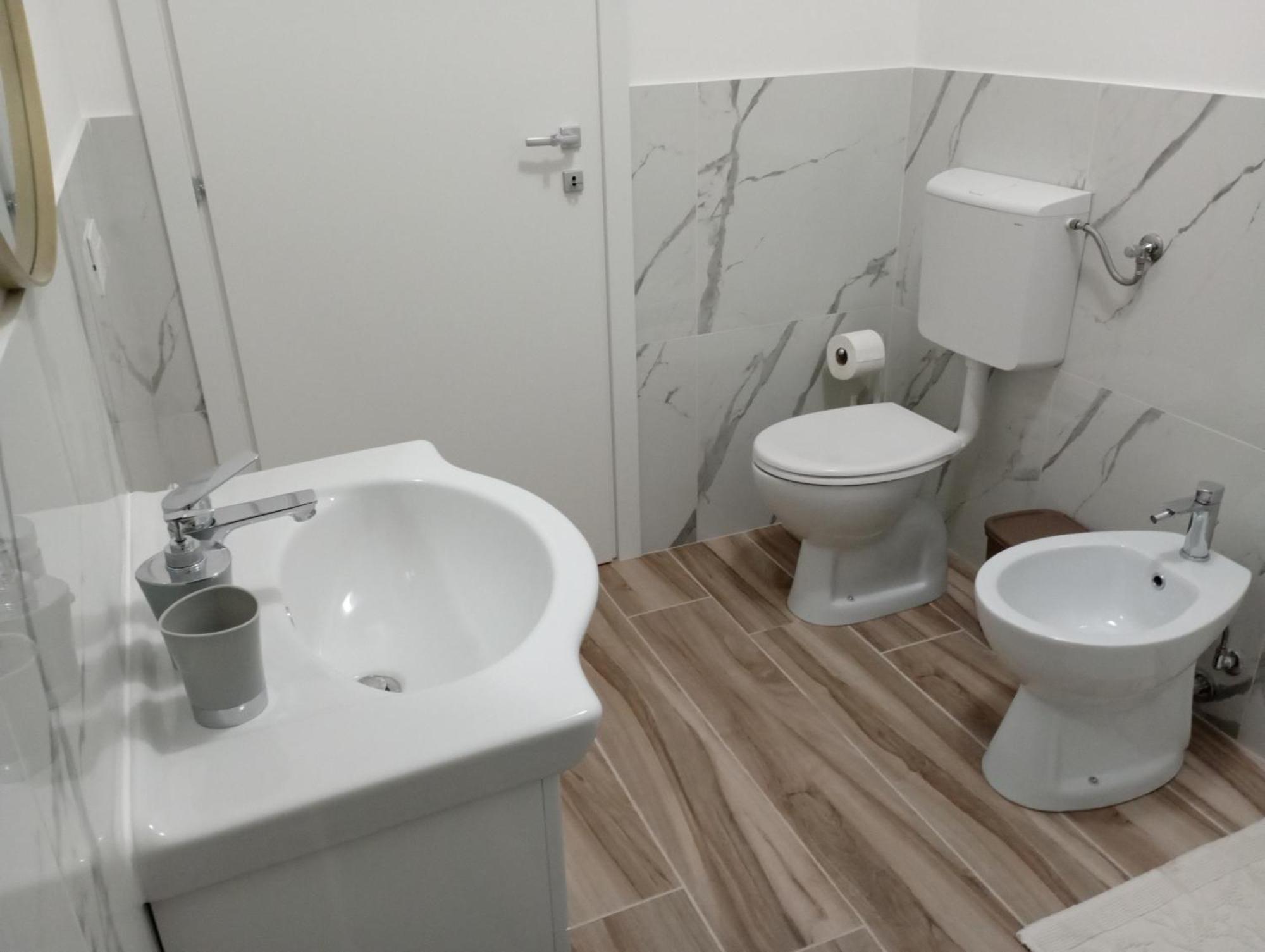Niu Rooms オリスターノ エクステリア 写真
